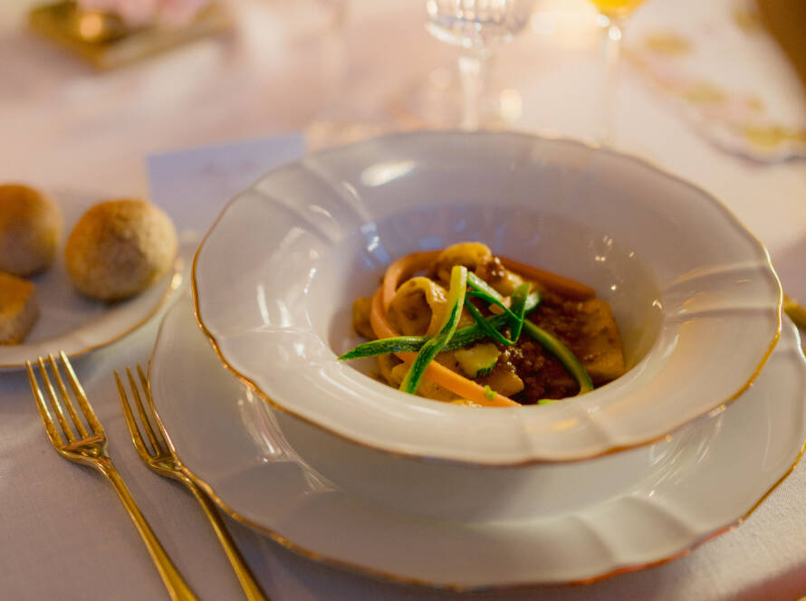 Italian Wedding Menu Explained: A Complete Guide for Destination Weddings in Tuscany